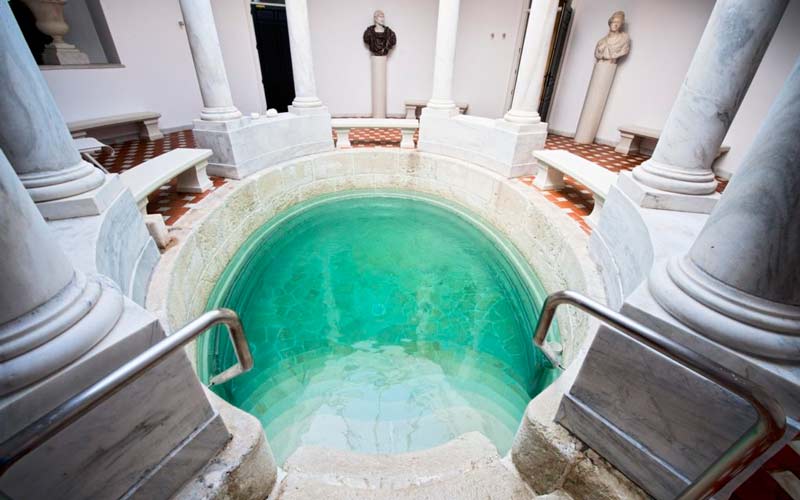Piscina de Villa Padierna Thermas